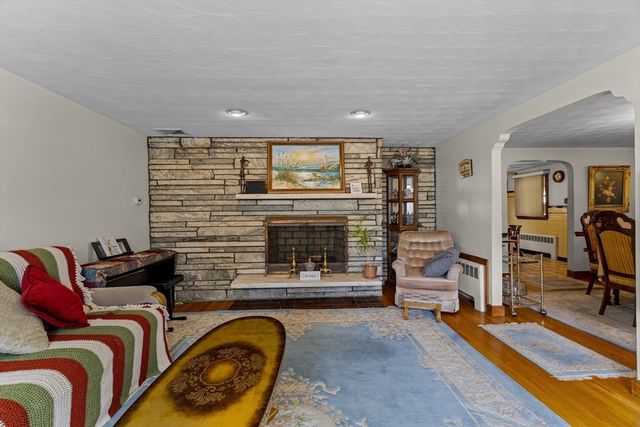 96 Loring Ave, Winchester, MA 01890