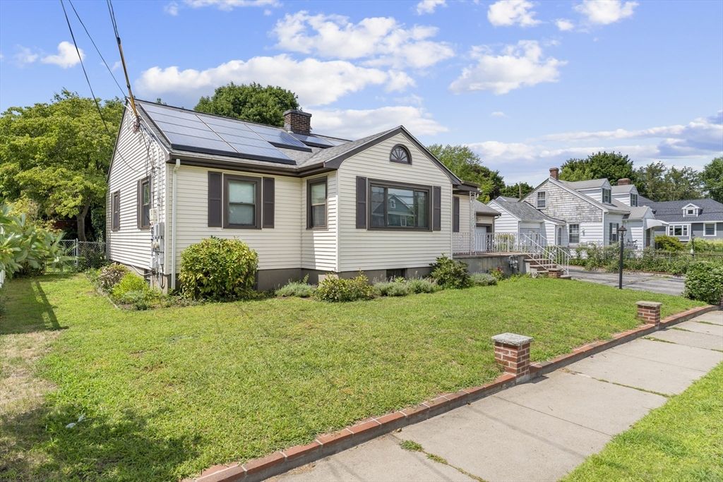 96 Loring Ave, Winchester, MA 01890