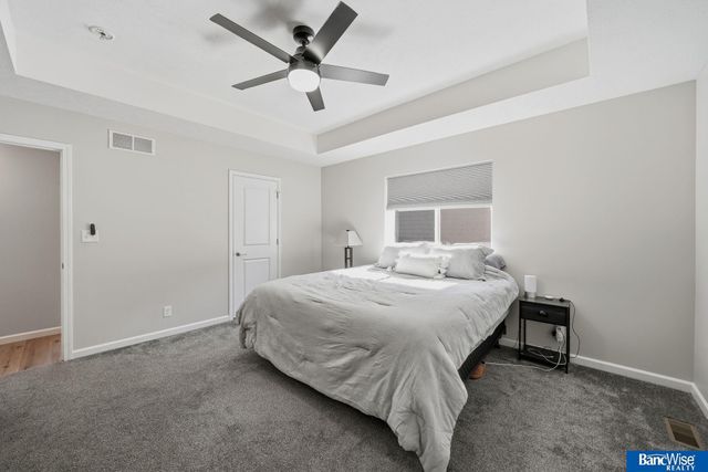 1116 Kantor Lane, Hickman, NE 68372