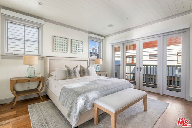 703 Bayview Drive, Manhattan Beach, CA 90266