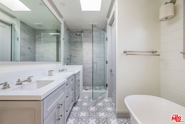 703 Bayview Drive, Manhattan Beach, CA 90266