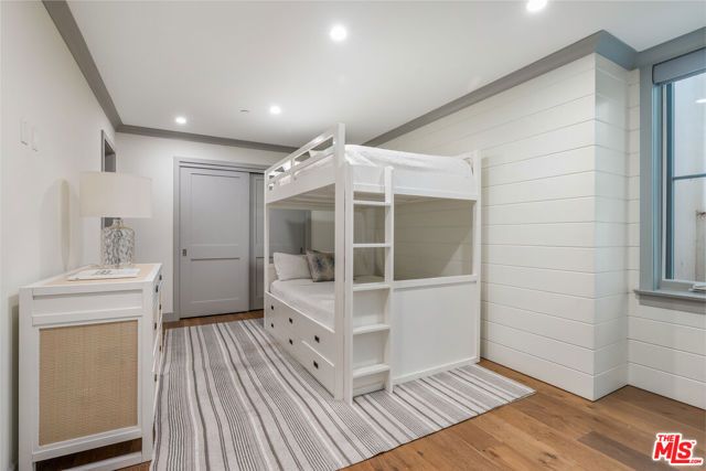 703 Bayview Drive, Manhattan Beach, CA 90266