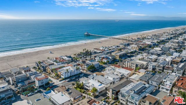 703 Bayview Drive, Manhattan Beach, CA 90266
