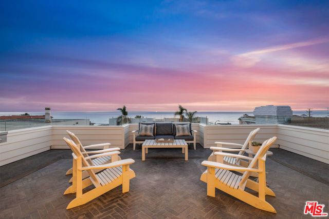 703 Bayview Drive, Manhattan Beach, CA 90266