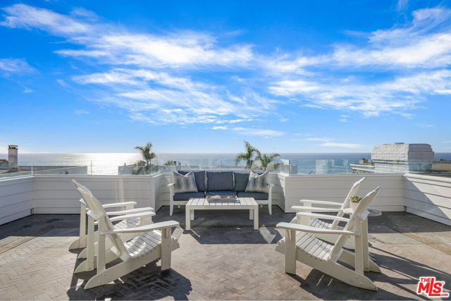703 Bayview Drive, Manhattan Beach, CA 90266