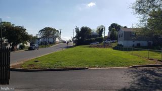 301 E 4TH AVENUE, Ranson, WV 25438