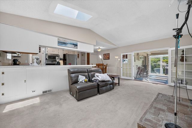 245 Roseland Drive, Canton, MI 48187