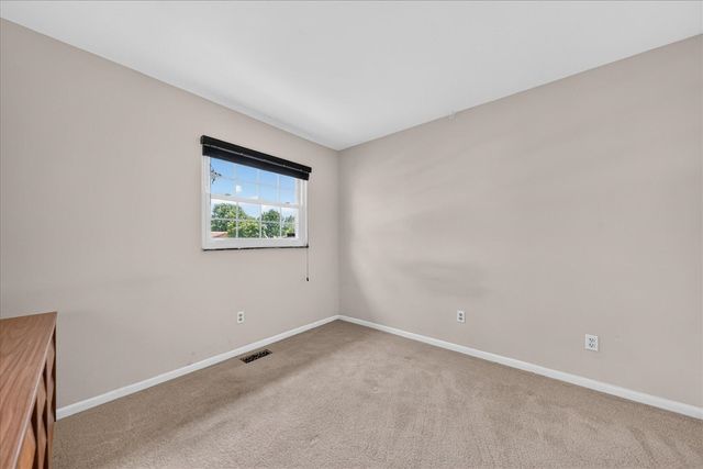245 Roseland Drive, Canton, MI 48187