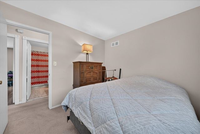245 Roseland Drive, Canton, MI 48187