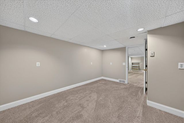 245 Roseland Drive, Canton, MI 48187