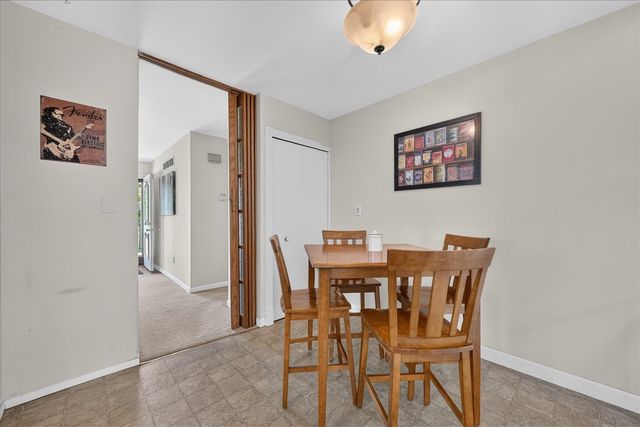 245 Roseland Drive, Canton, MI 48187