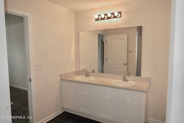 3577 TWIN FALLS Drive, Green Cove Springs, FL 32043