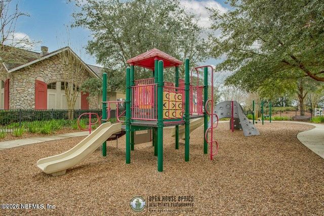 3577 TWIN FALLS Drive, Green Cove Springs, FL 32043