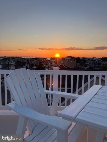 127 E 13TH STREET, Long Beach Township, NJ 08008