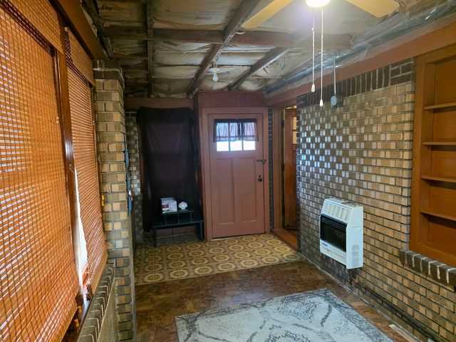 2215 Benderwirt Avenue, Rockford, IL 61103