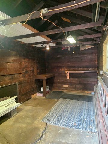 2215 Benderwirt Avenue, Rockford, IL 61103