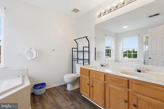 29 BARNUM DR, Stafford, VA 22556