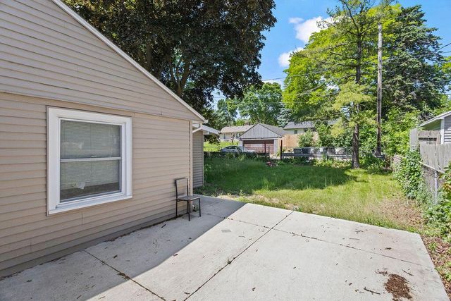 3733 N 60th STREET, Milwaukee, WI 53216