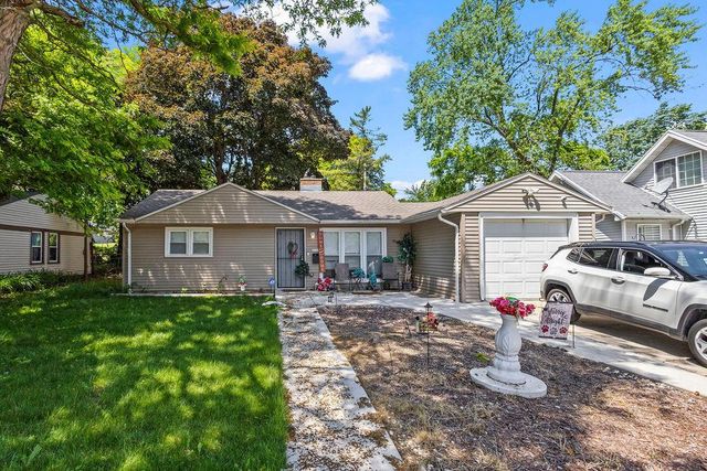 3733 N 60th STREET, Milwaukee, WI 53216