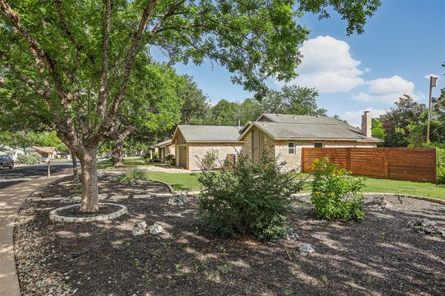 4713 Trail Crest CIR, Austin, TX 78735