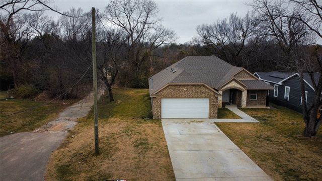 1317 Dacki Avenue, Dallas, TX 75211