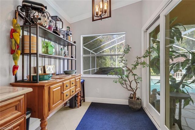 4275 11th AVE SW, Naples, FL 34116