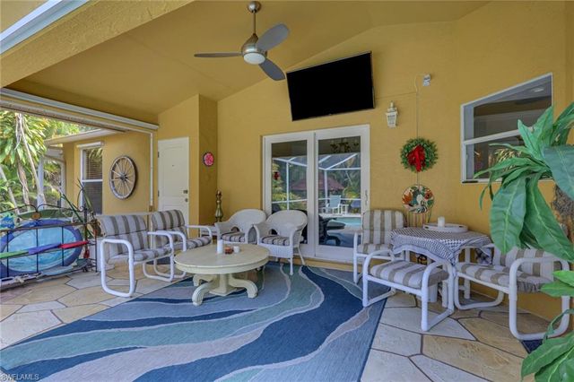 4275 11th AVE SW, Naples, FL 34116