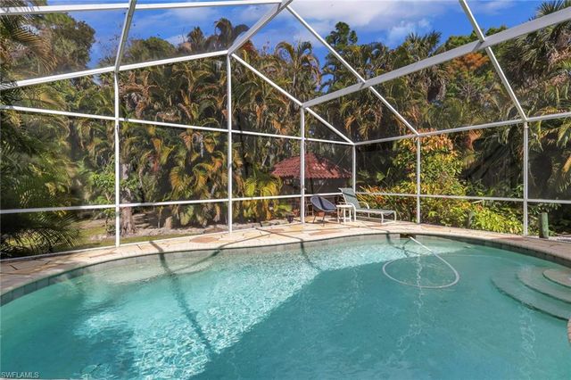 4275 11th AVE SW, Naples, FL 34116