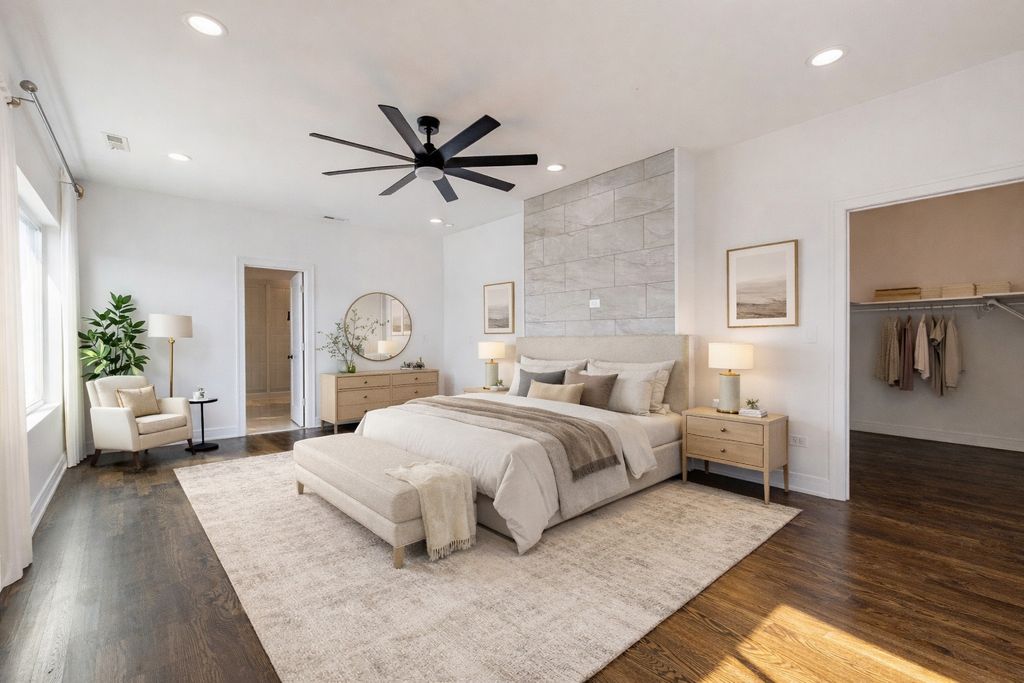 Image 11 of property listing at 6119 W 55th Street, Chicago, IL 60638
