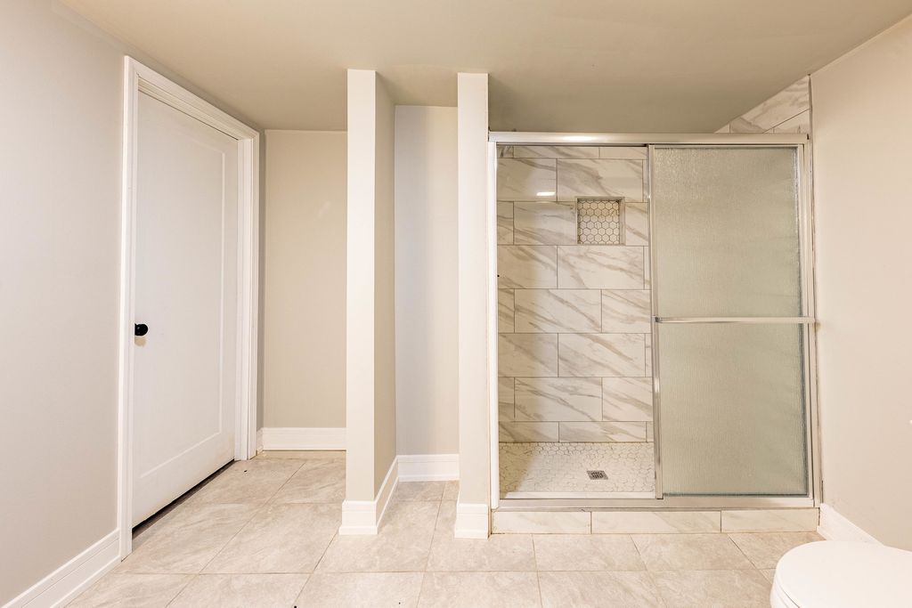Image 22 of property listing at 6119 W 55th Street, Chicago, IL 60638