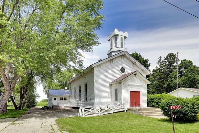 W2154 Highway 11, Elkhorn, WI 53121