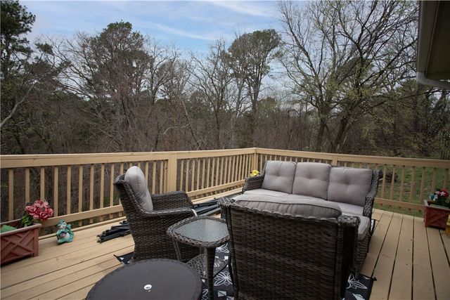 130 Shelton Drive, Eureka Springs, AR 72632