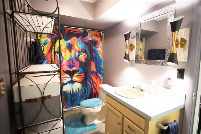 130 Shelton Drive, Eureka Springs, AR 72632