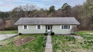 130 Shelton Drive, Eureka Springs, AR 72632