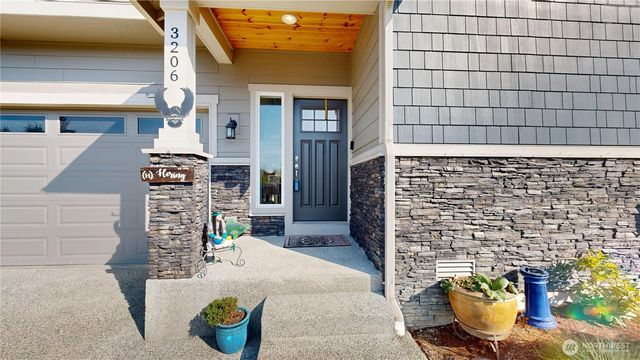 3206 N 28th Street, Mount Vernon, WA 98273