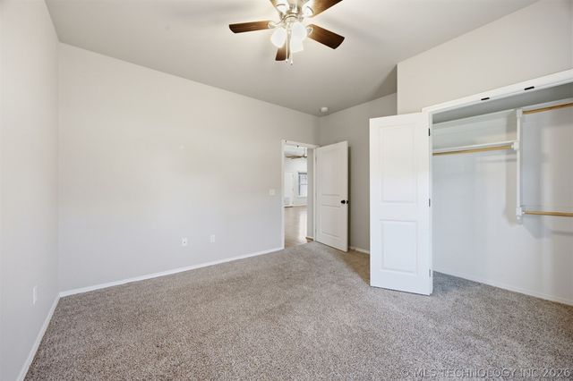 5447 Roadrunner Drive, Durant, OK 74701