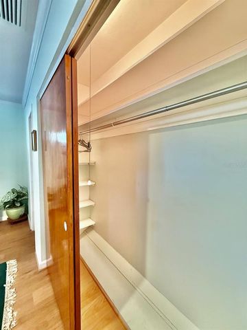 9970 54TH AVENUE N, St Petersburg, FL 33708