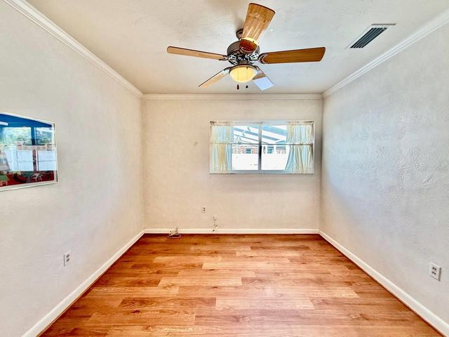 9970 54TH AVENUE N, St Petersburg, FL 33708