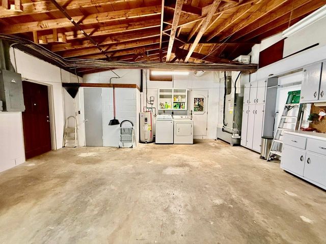 9970 54TH AVENUE N, St Petersburg, FL 33708