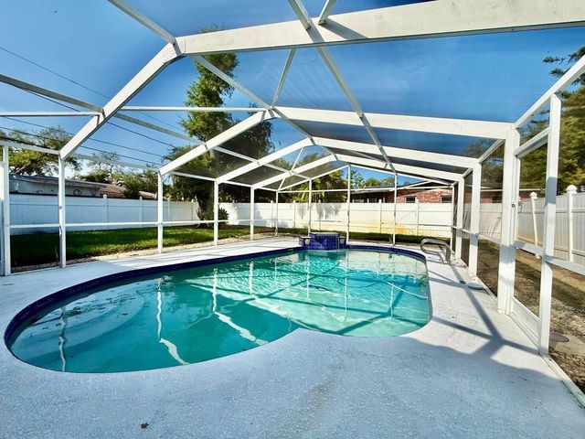 9970 54TH AVENUE N, St Petersburg, FL 33708