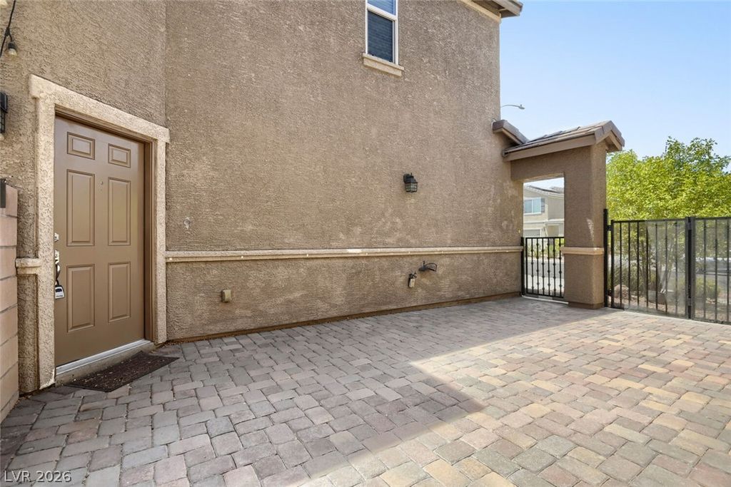 1040 Water Cove Street, Henderson, NV 89011 — photo 4