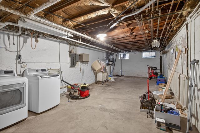 612 S Bowen, Jackson City, MI 49203
