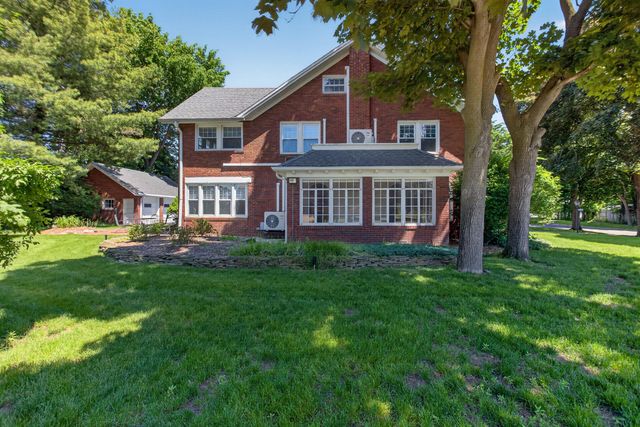 612 S Bowen, Jackson City, MI 49203