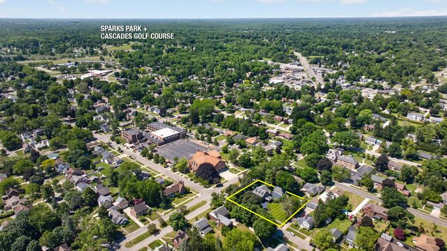 612 S Bowen, Jackson City, MI 49203