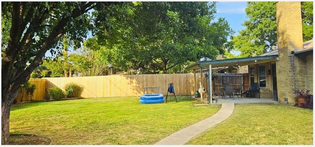 6205 Sunnybrook Drive, Watauga, TX 76148