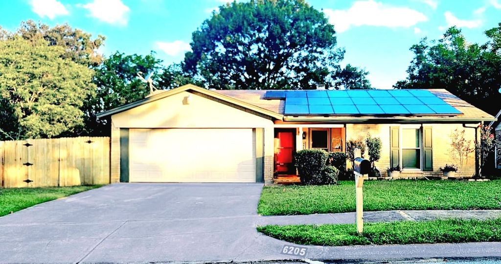 6205 Sunnybrook Drive, Watauga, TX 76148