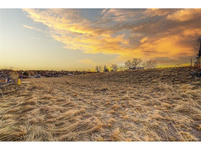 7402 W 76th Ave, Arvada, CO 80003