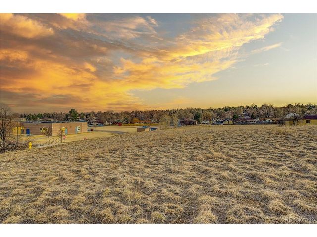 7402 W 76th Ave, Arvada, CO 80003