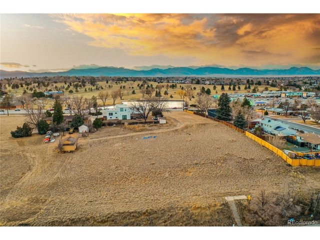 7402 W 76th Ave, Arvada, CO 80003