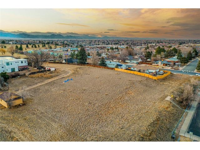 7402 W 76th Ave, Arvada, CO 80003